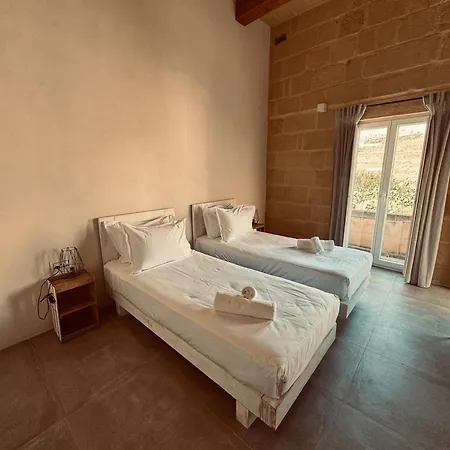 Villa La Mola Gozo Luxury Villa With Private Pool & Sunset Views Vila